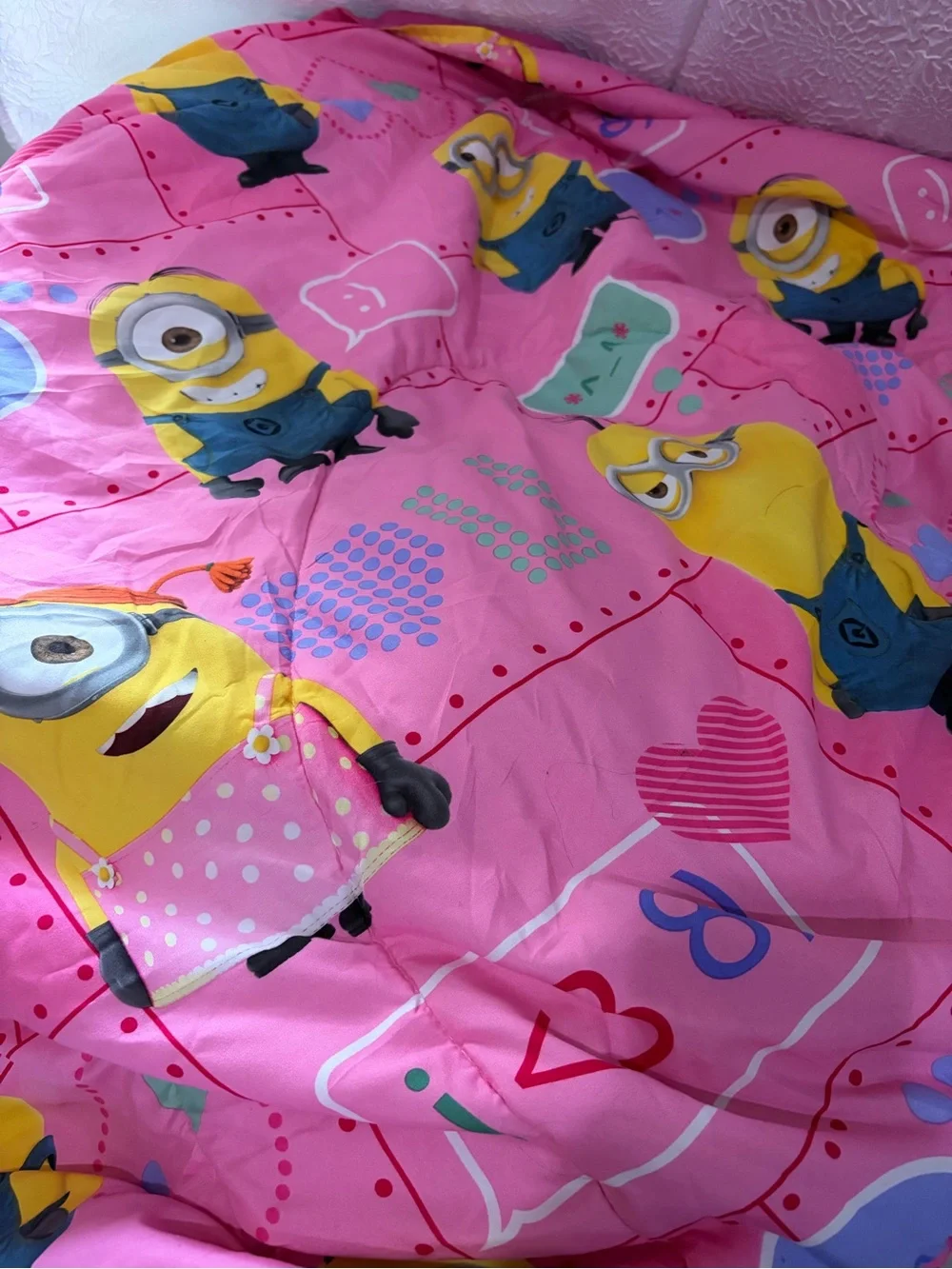 Despicable ME Minions Pink Twin/Full 72 x 86” Bed Comforter RARE EUC - Picture 2 of 8